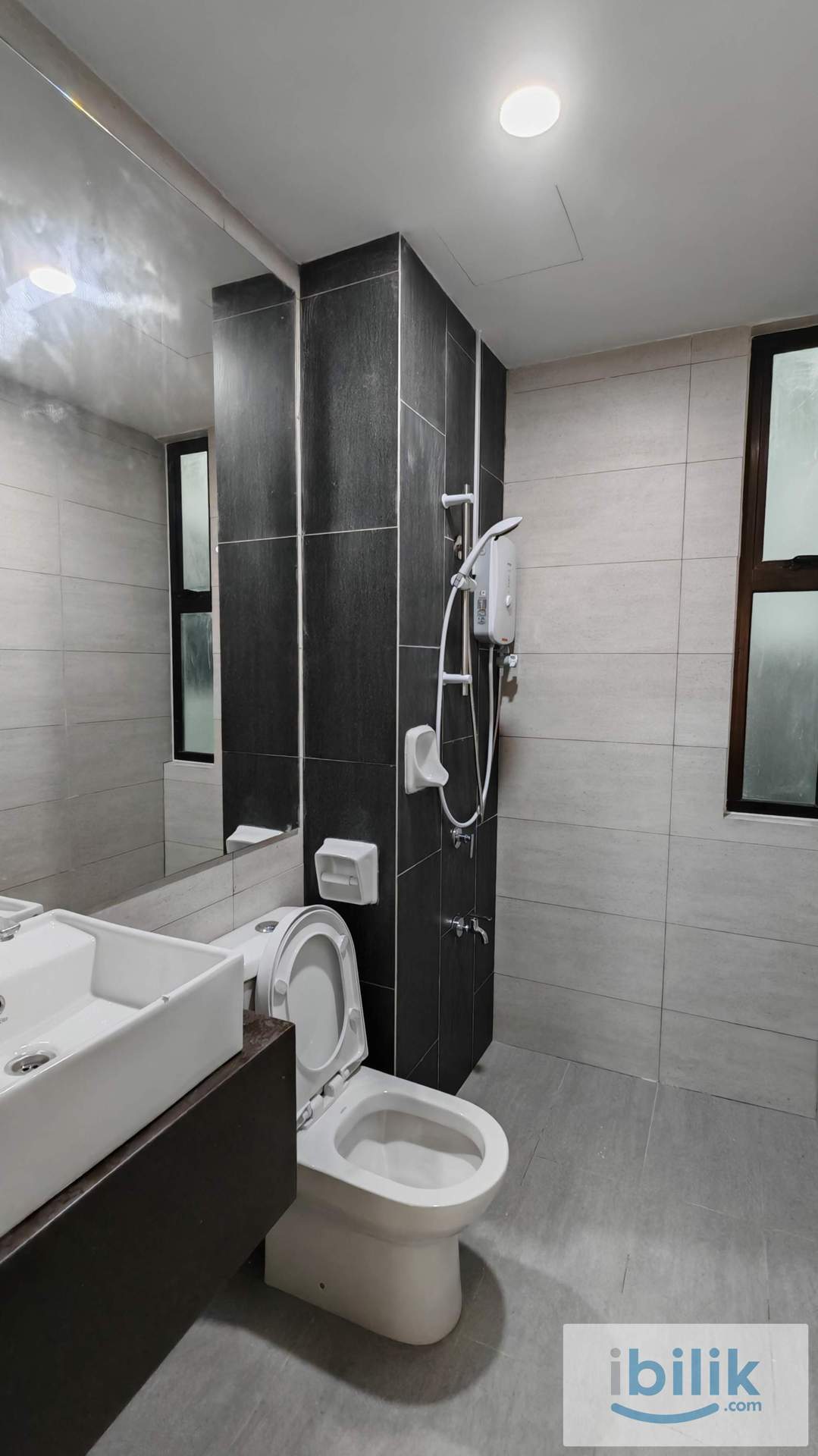 Master room - Image 7