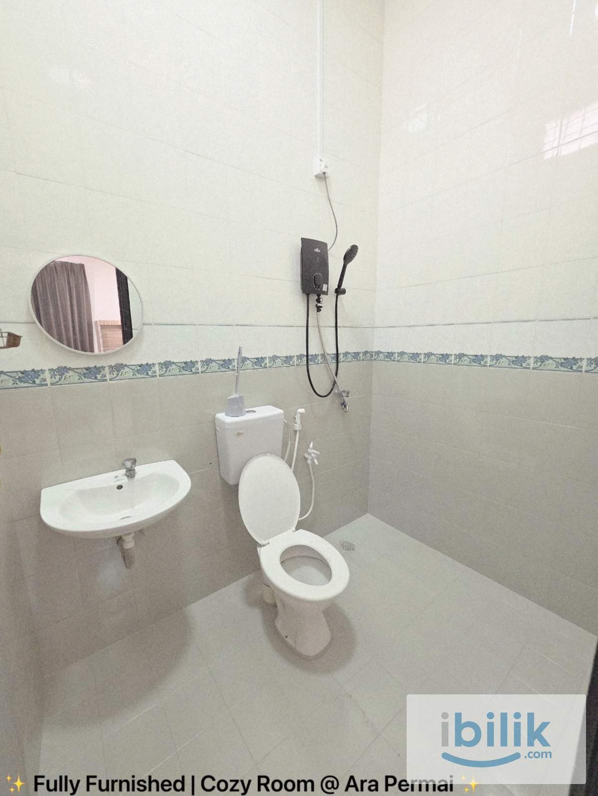 Master Room - Image 8