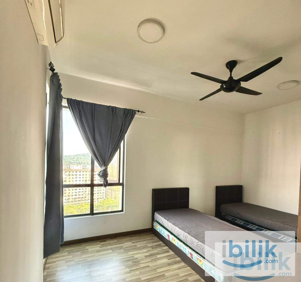 Master Room at Riverville Residences, Old Klang Road - Image 1
