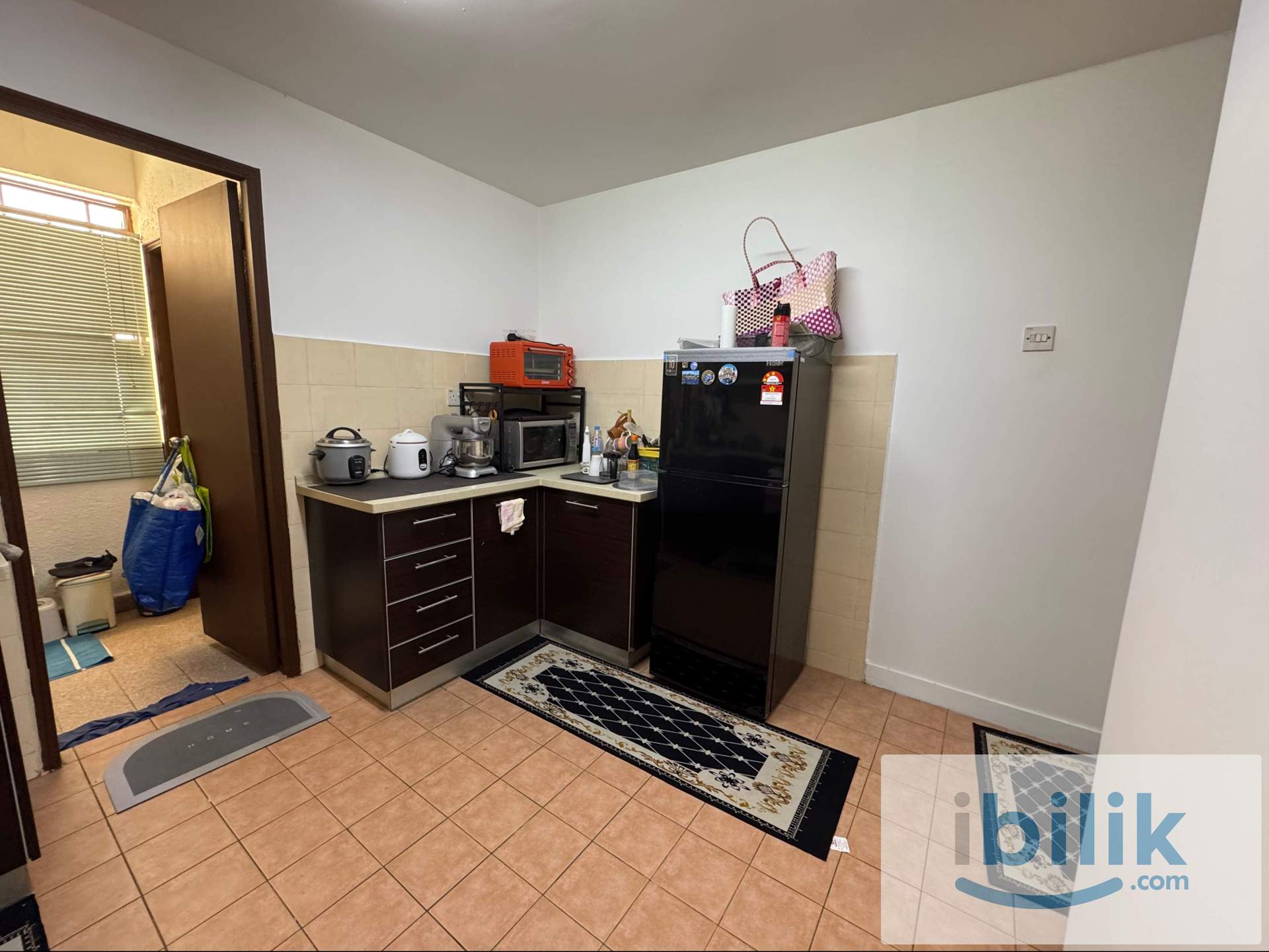 Medium Room to rent  - Image 4