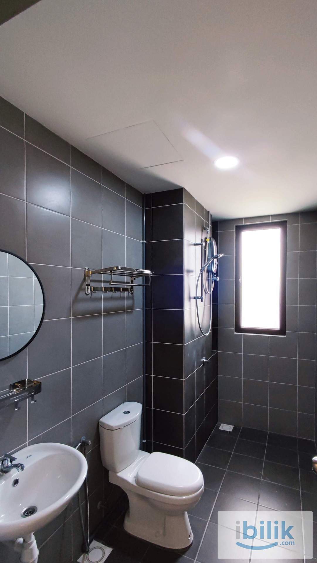 (Mixed Gender Unit) Middle Room at Netizen Residence, Bandar Tun Hussein Onn (Very Near MRT Tun Hussein Onn) - Image 4