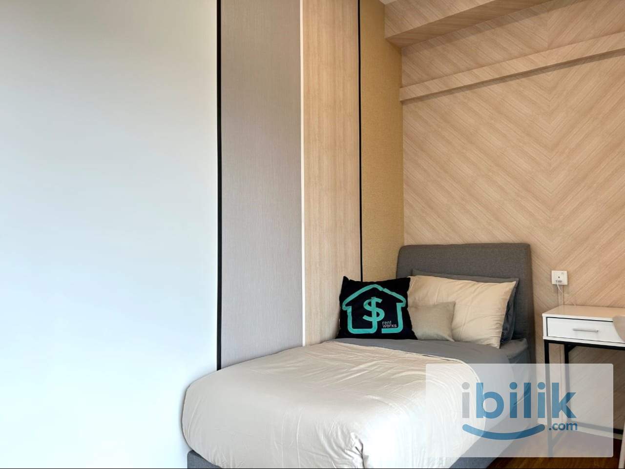(Female Only) Single Room at Armani Soho (Shuttle Bus To LRT Taipan) - Image 2