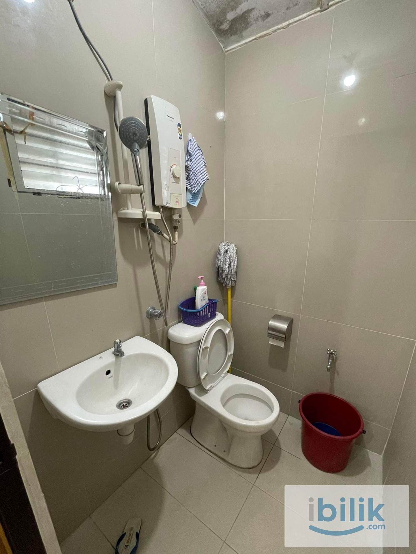 (With Attached Bathroom) Single Room at SS15 (Very Near Inti College) - Image 3
