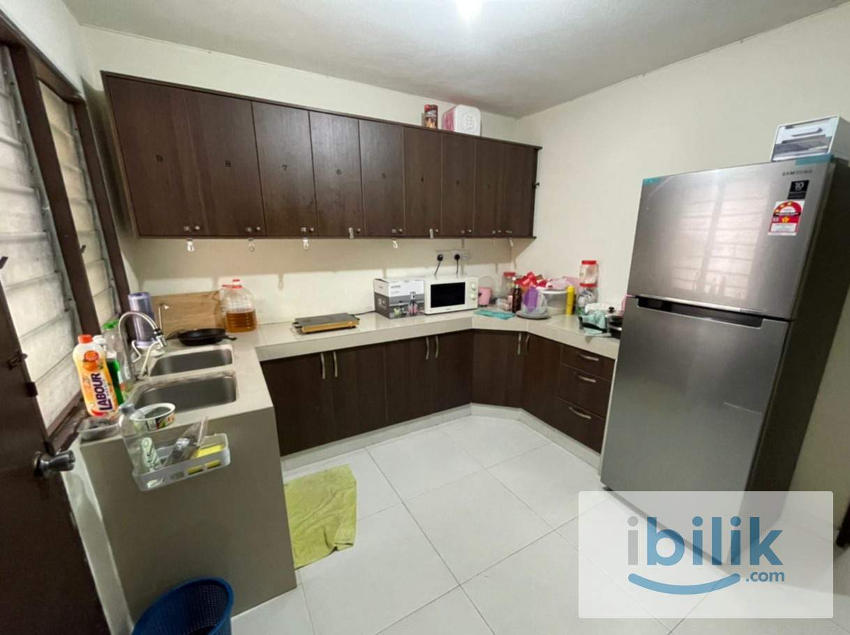 (With Attached Bathroom) Single Room at SS15 (Very Near Inti College) - Image 6