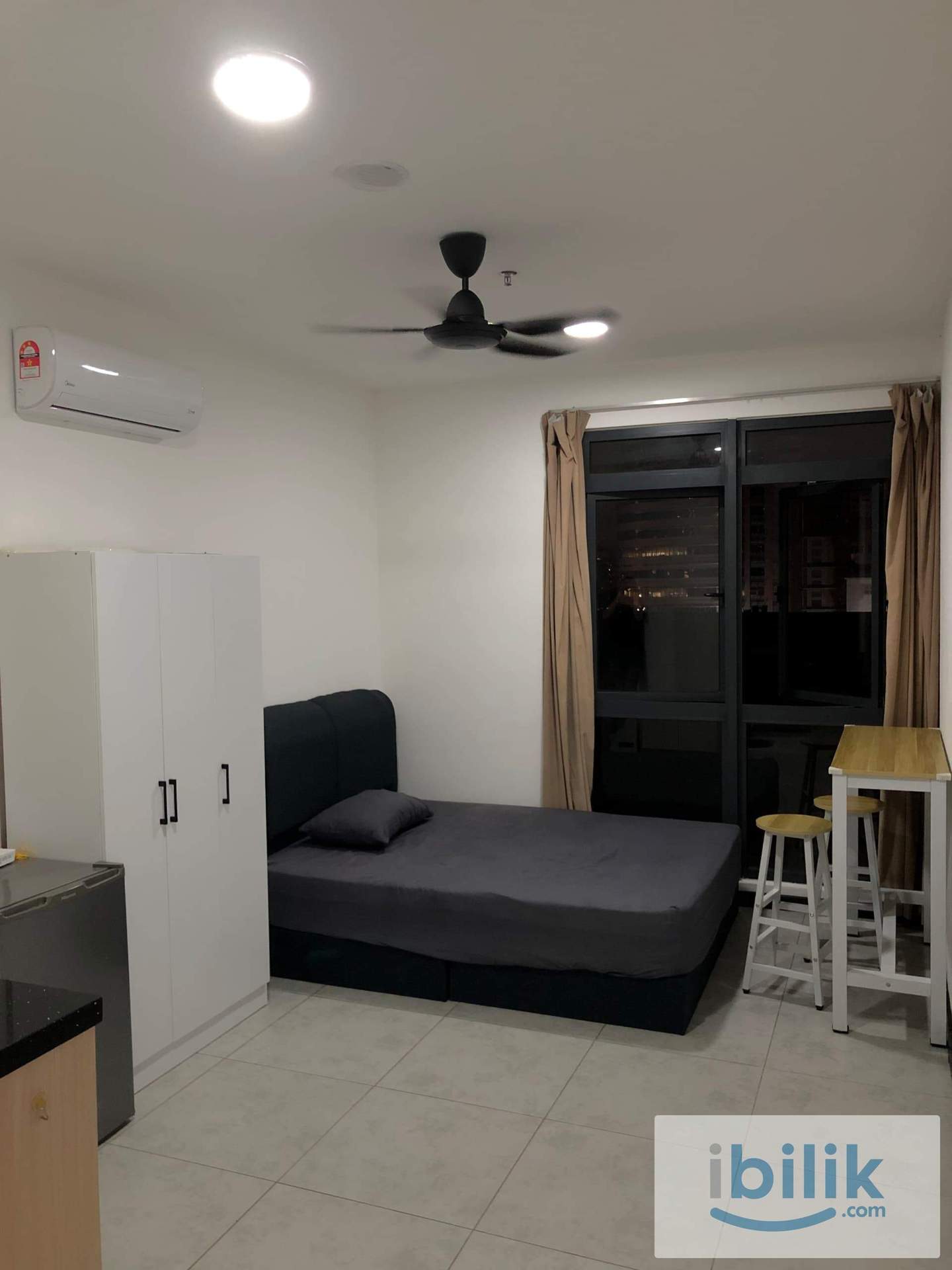 Fully furnished Queen Size Bed Studio at Neu Suites Nearby KLCC and LRT JELATEK STATION - Image 9