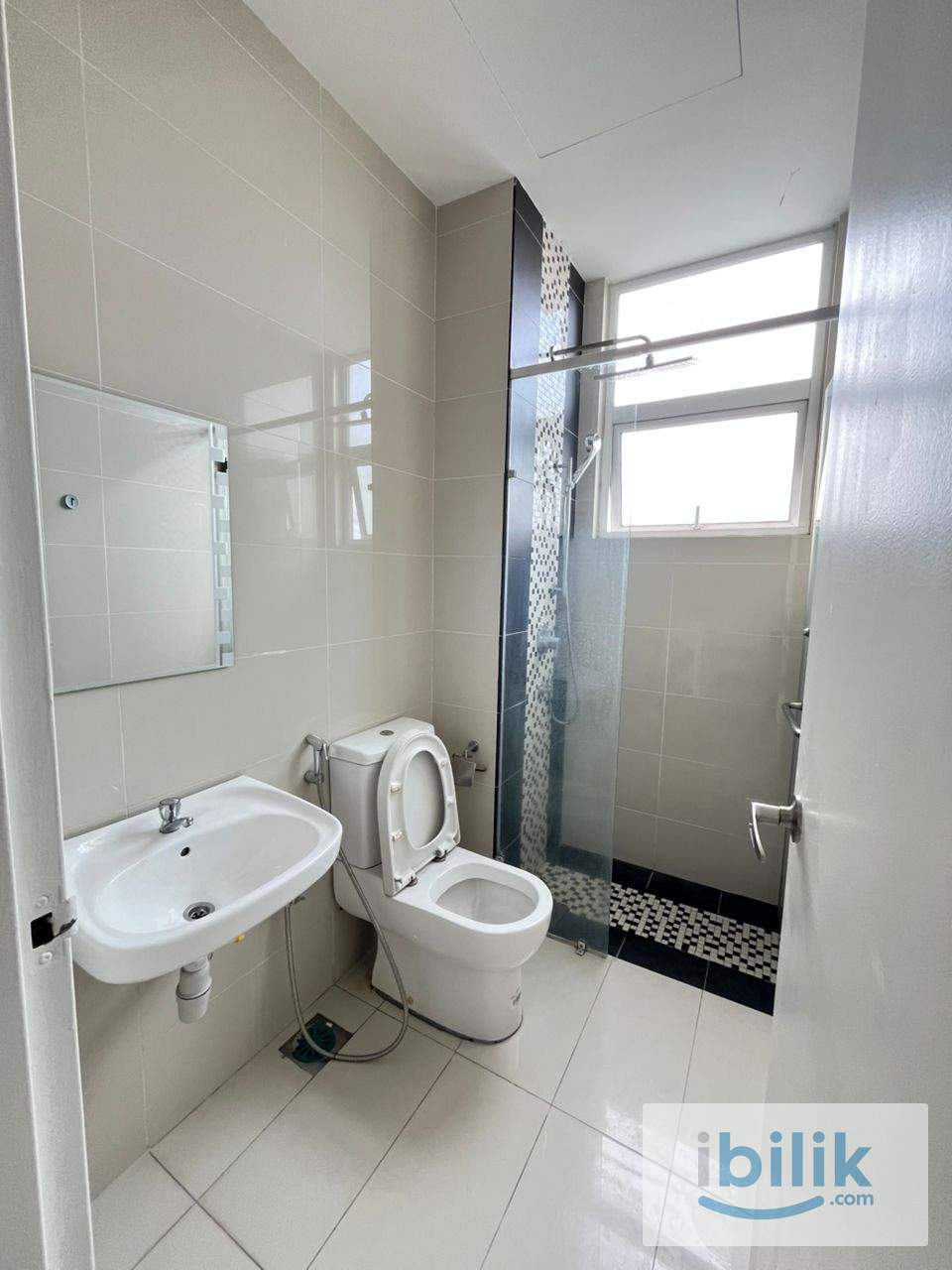 🔥 FULLY FURNISHED ROOMS FOR RENT @ SKY POD RESIDENCE PUCHONG– READY TO MOVE IN! 🏡✨ 🔥     - Image 2