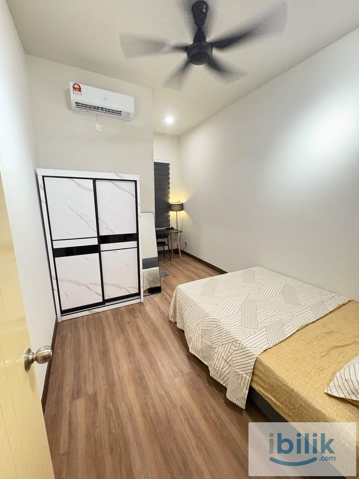 Room for rent  - Image 1
