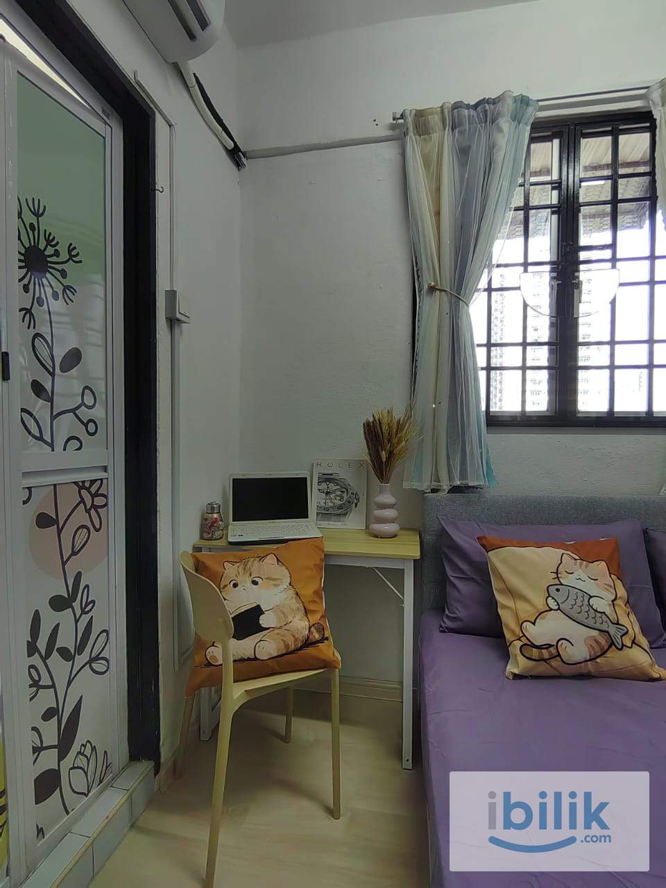 Mix Gender Unit, Couple Friendly, Master Bedroom With Private Bathroom ,Nearest To Bayan Baru - Image 3