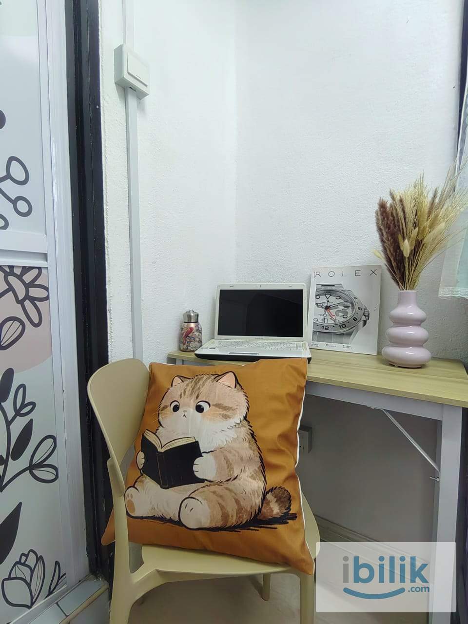 Mix Gender Unit, Couple Friendly, Master Bedroom With Private Bathroom ,Nearest To Bayan Baru - Image 4
