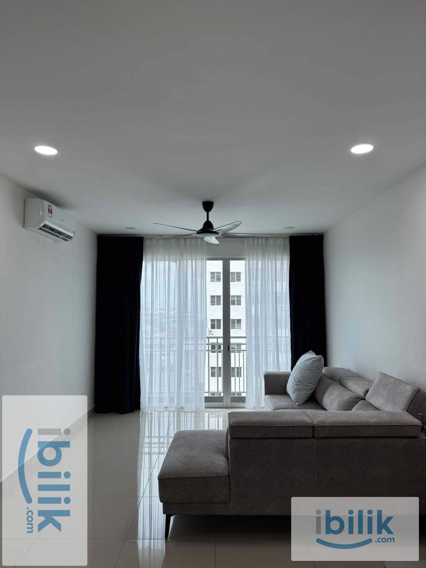 Single/Middle Room for rent - Image 1