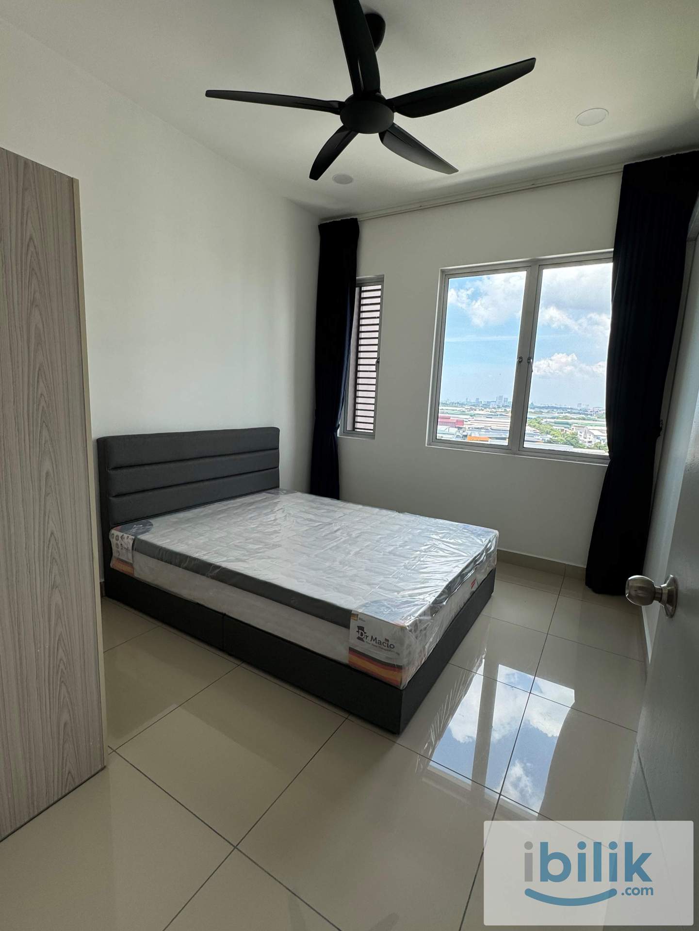 Single/Middle Room for rent - Image 6