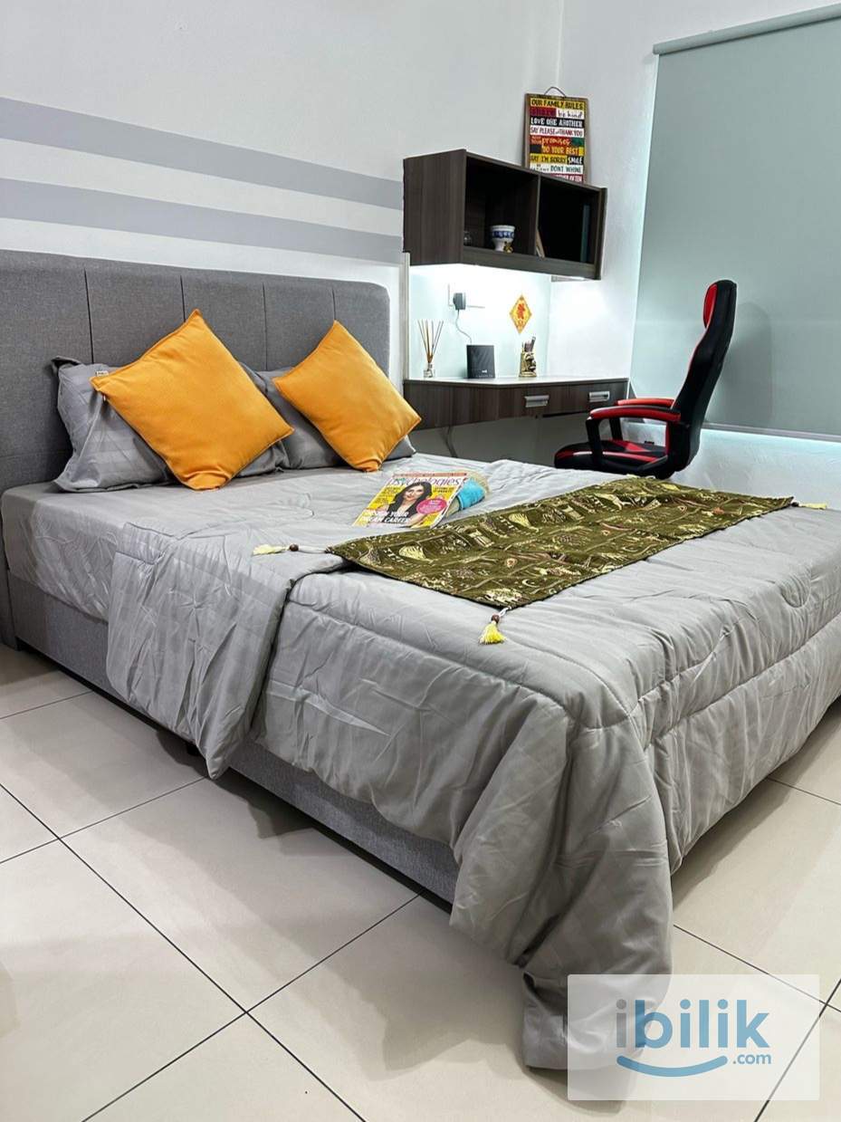 Master Room - Image 1