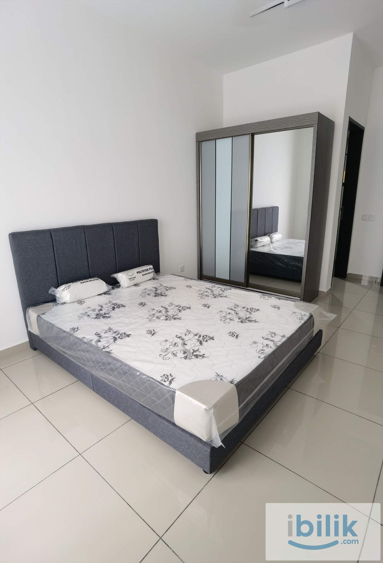 D'Quince 3R2B unit for rent (with 2 car parks at level 2) - Image 6