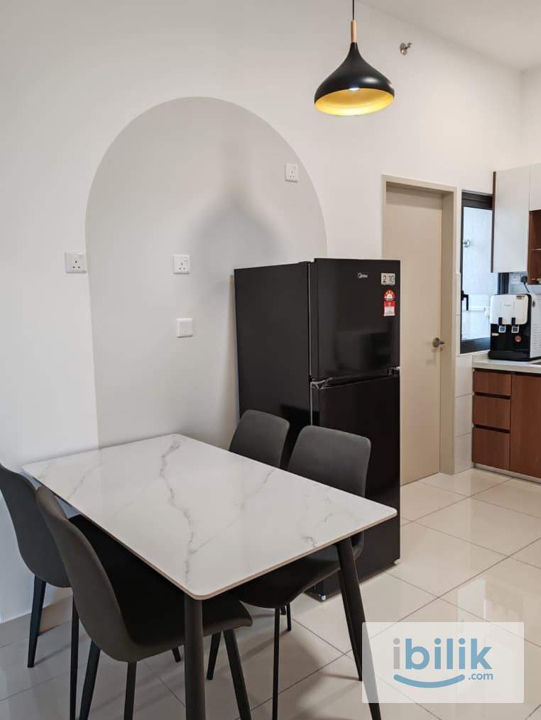 CHERAS MASTER ROOM MRT TAMAN PERTAMA 2MIN TO MRT private bathroom  - Image 7