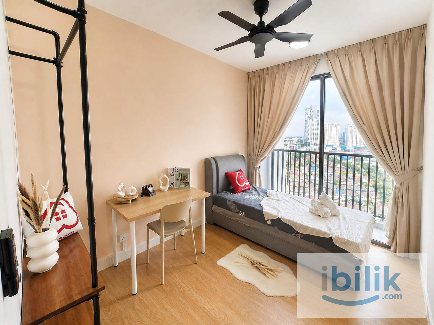 Balcony room for rent at Edumetro, USJ  - Image 1