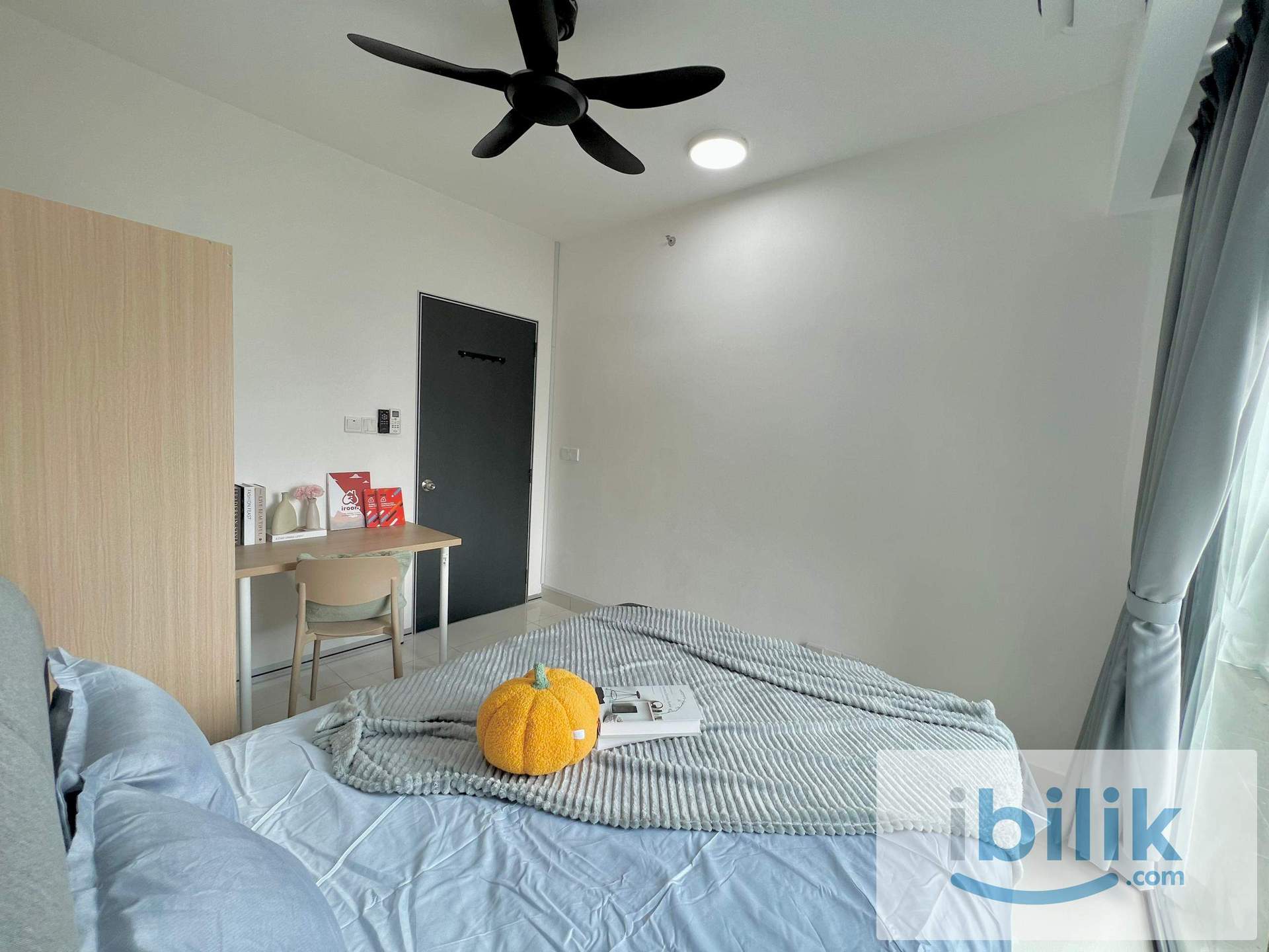 Female Balcony rooms for rent at Edumetro, USJ - Image 3