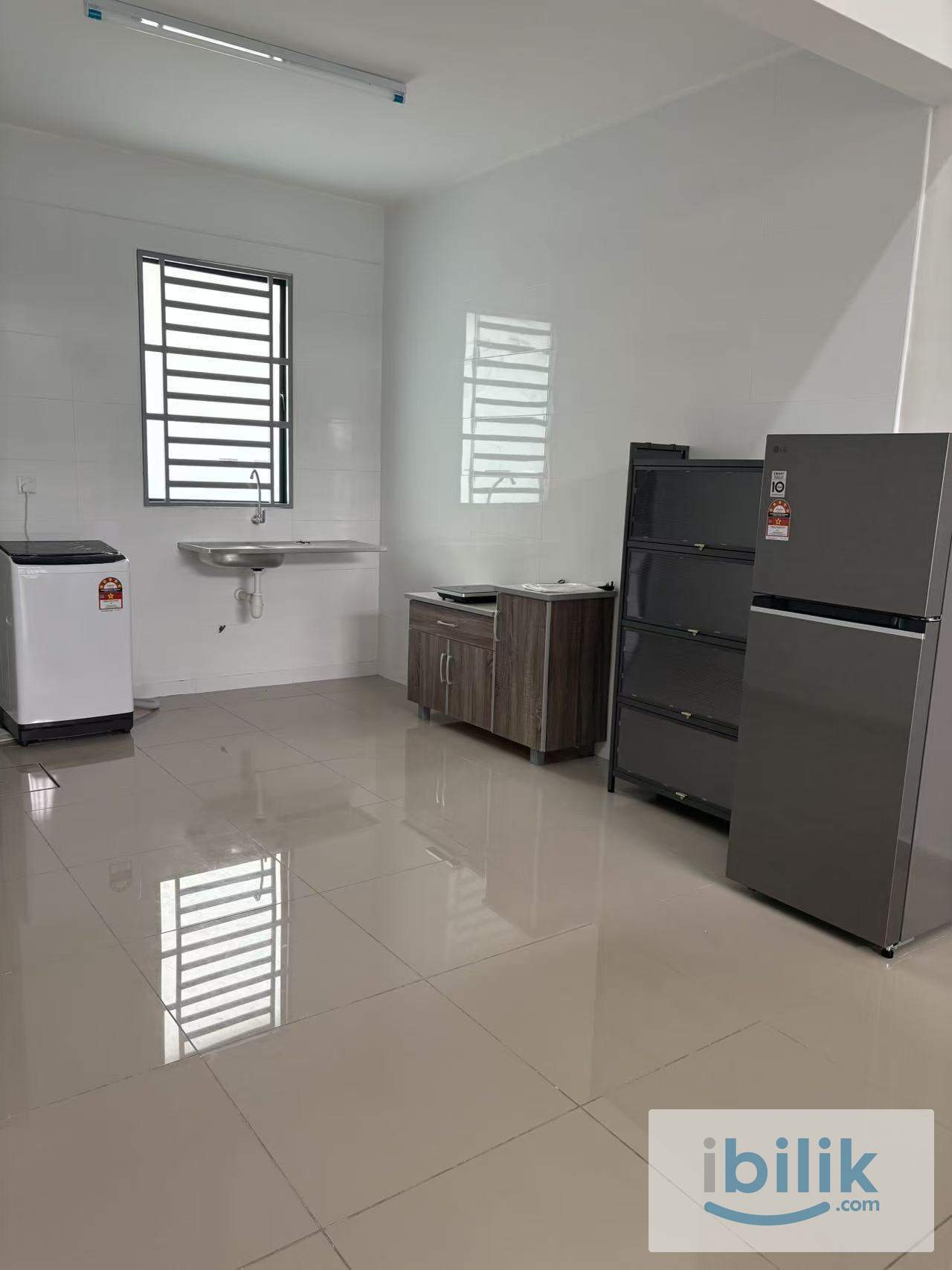 Single room at Simpang Ampat - Image 7