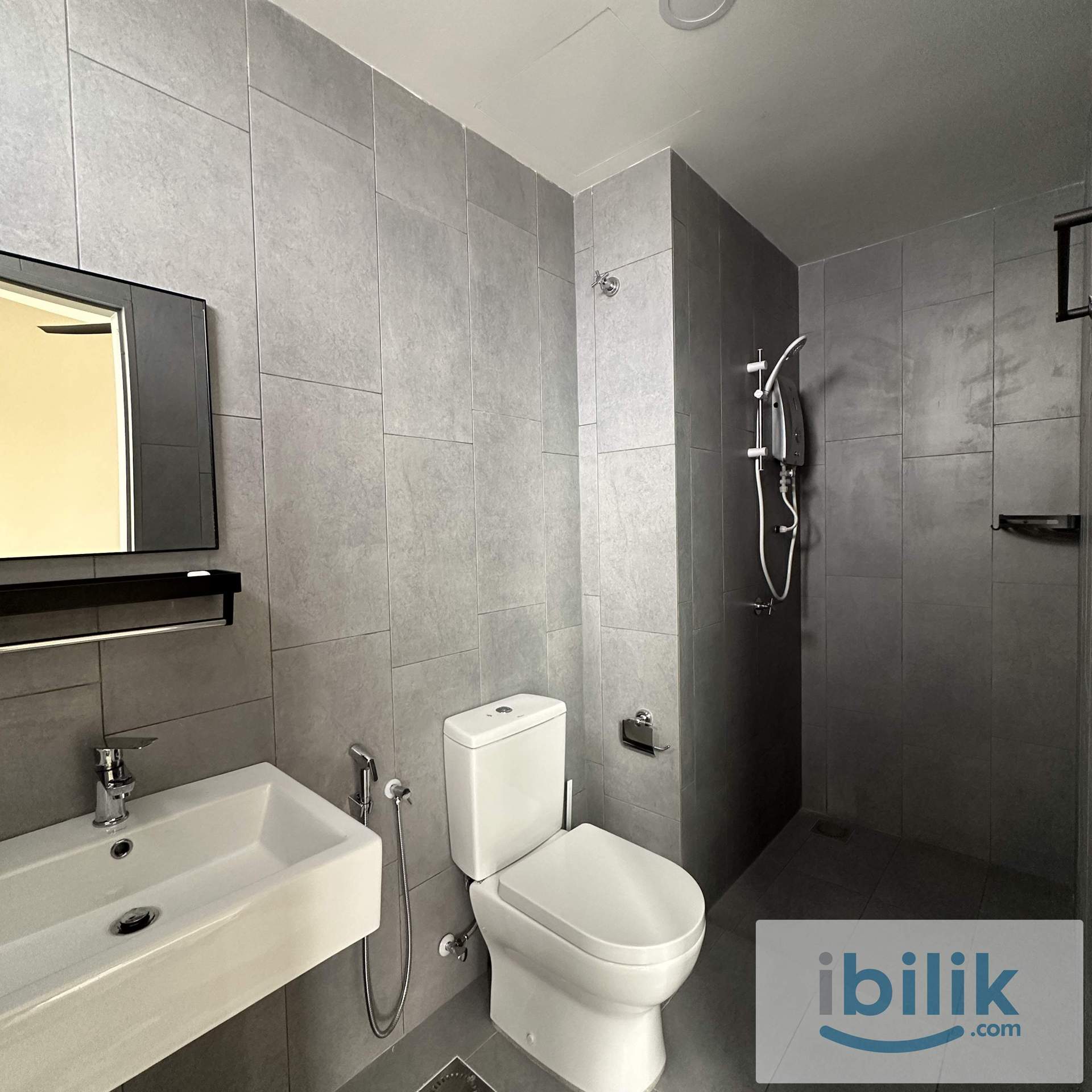 Small Room fully furnished  - Image 5