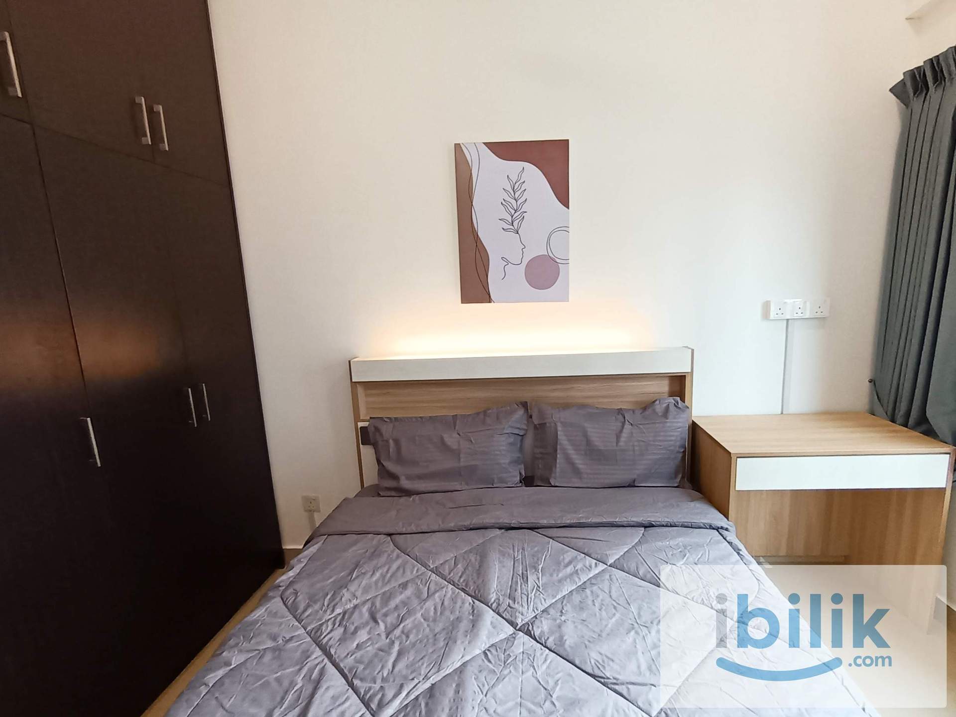 Mix Middle Room | WiFi Included | Near MRT Tmn Connaught - Image 2