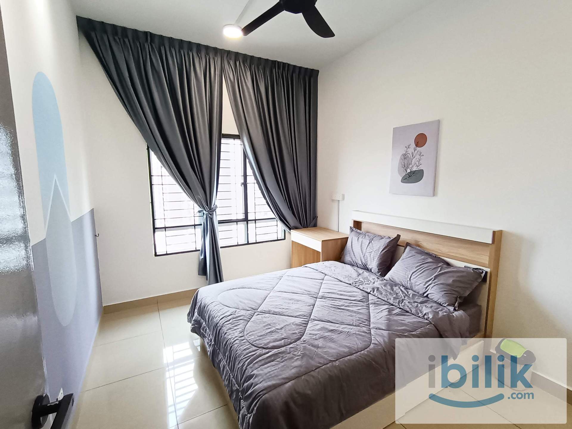 Mix Cozy Master Room | WiFi Included | Near MRT Tmn Connaught - Image 1