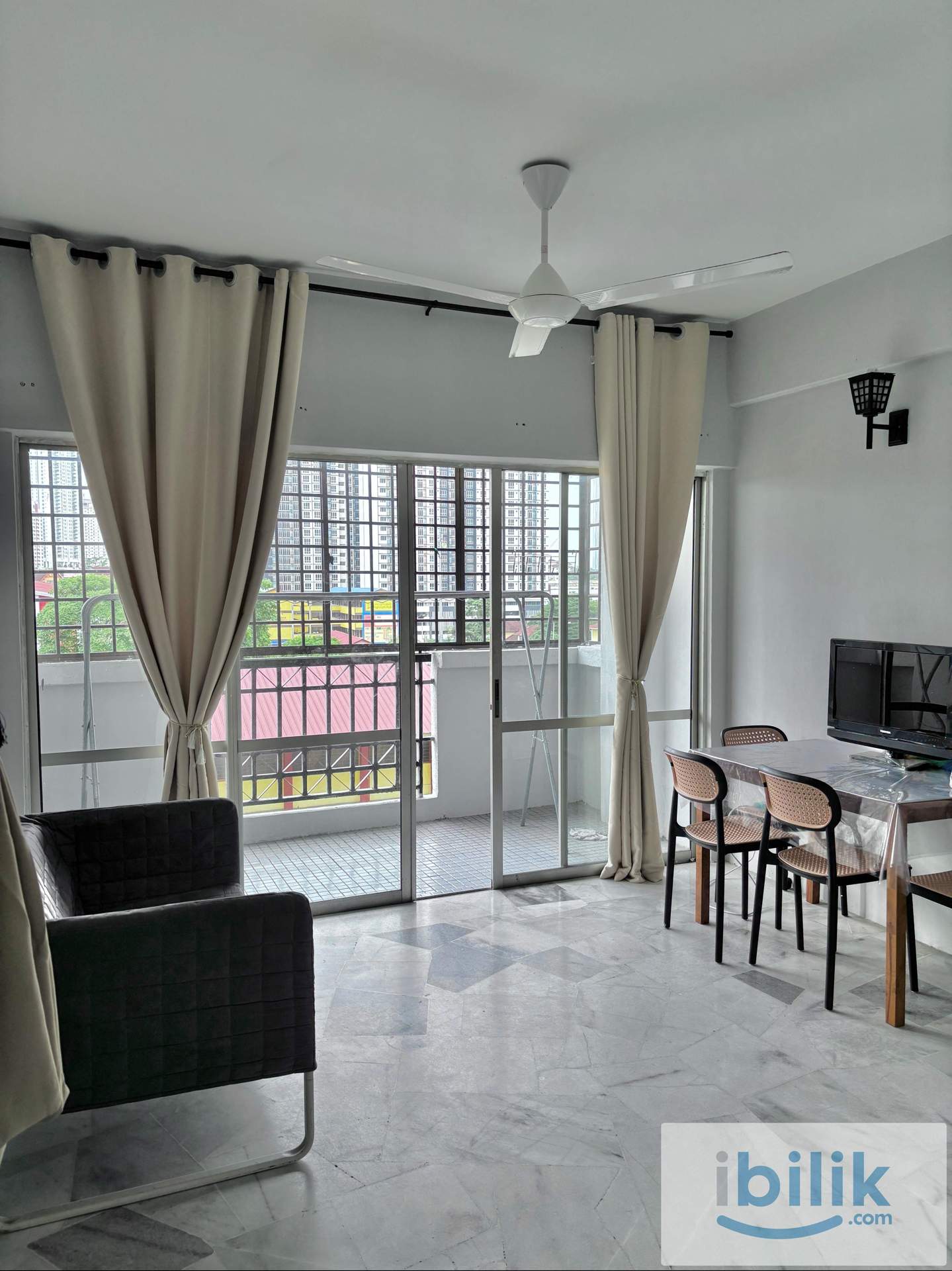 Bilik Sewa Lengkap | Direct Owner | 5 min ke CIQ – Sri Pahlawan C - Image 1