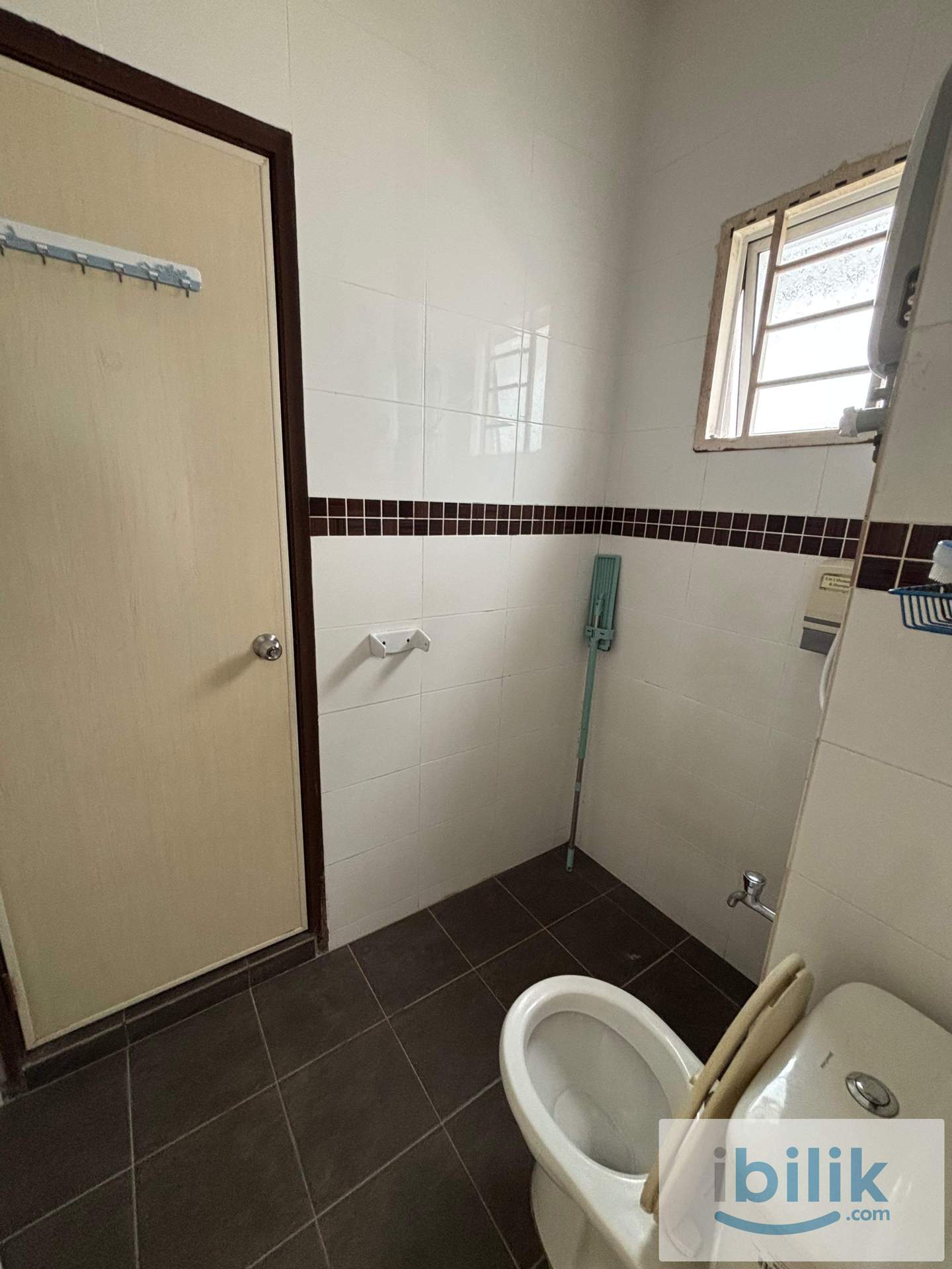 Middle room - Image 5