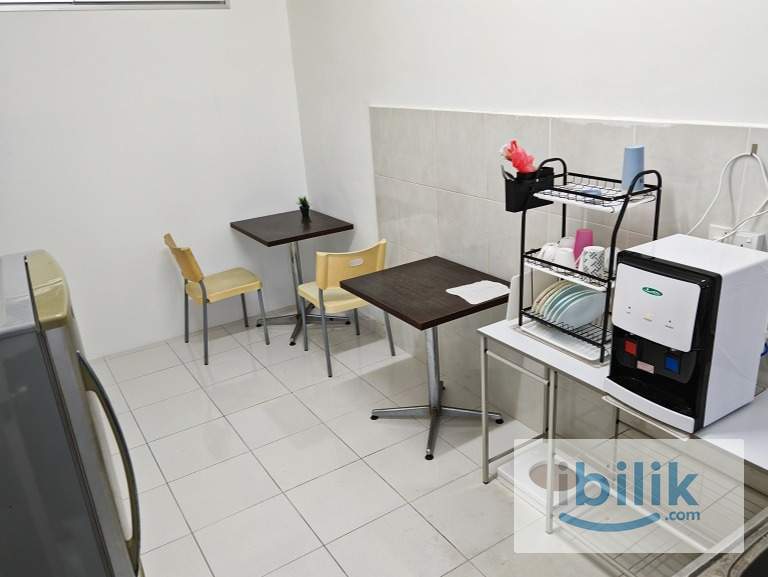 Comfortable Middle Room At Bestari Perdana, Meridin East, Pasir Gudang - Image 4