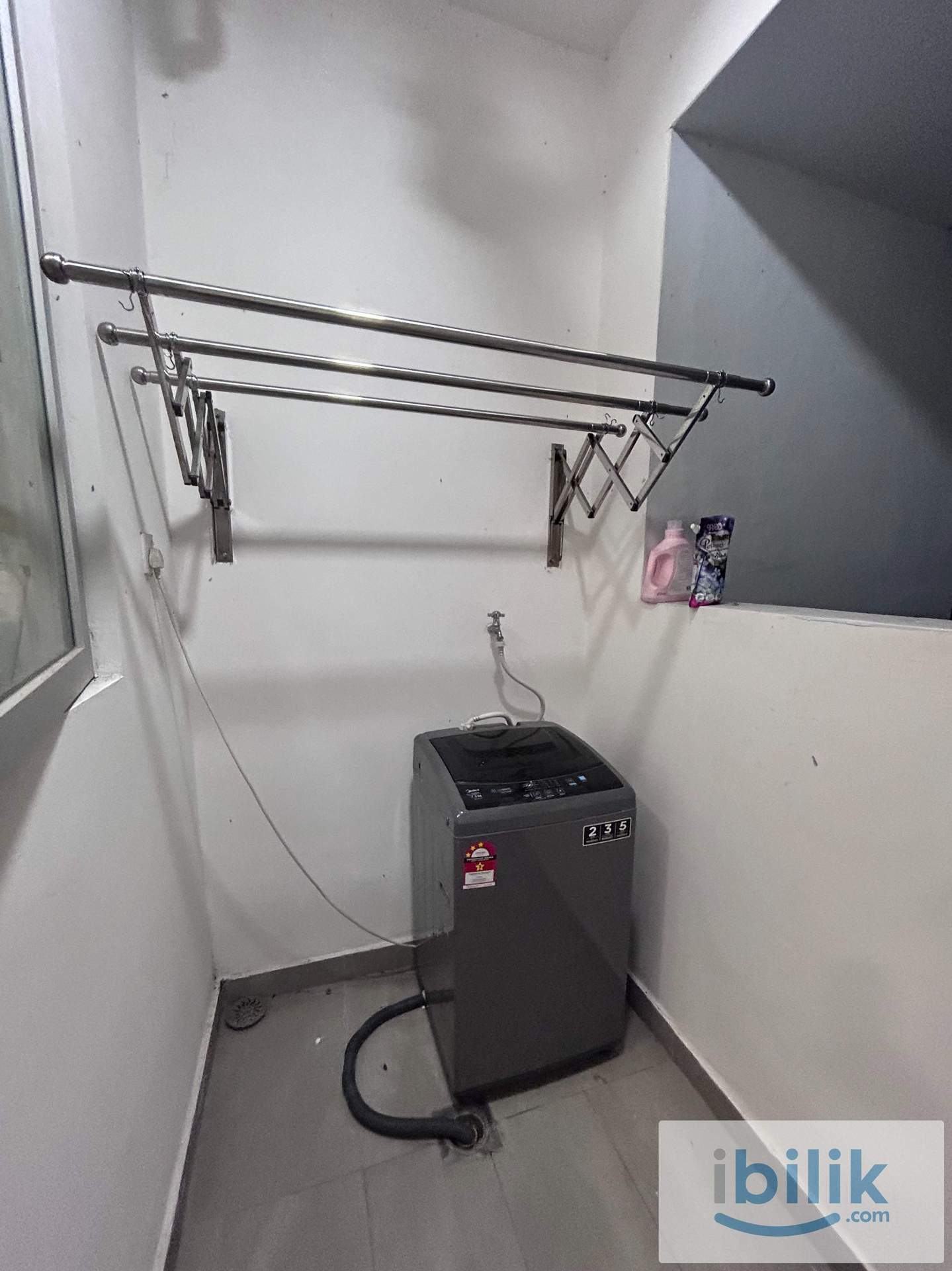 (Female Unit) Balcony Room for Rent - Image 7