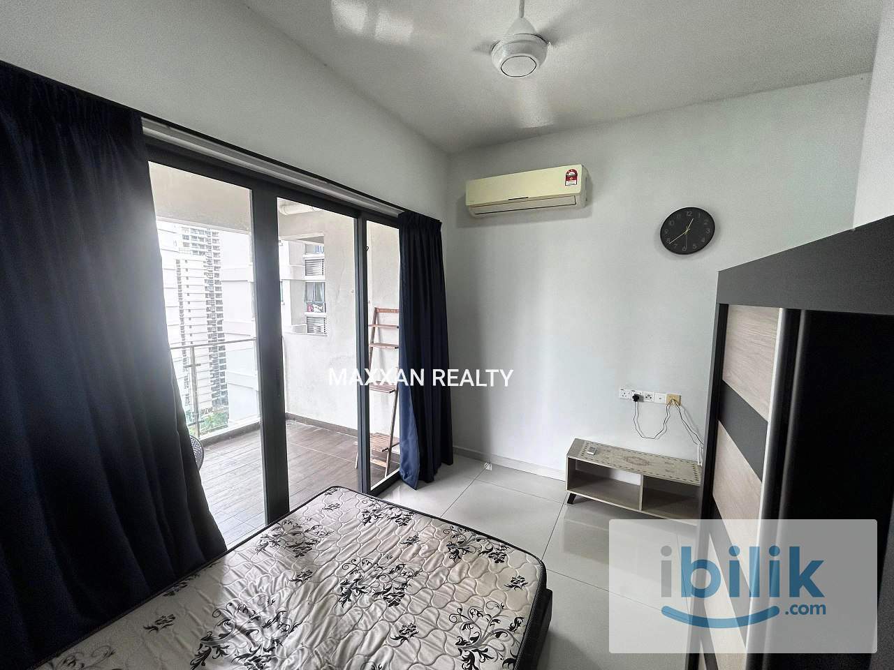 Balcony Room Country Garden Danga Bay - Image 4
