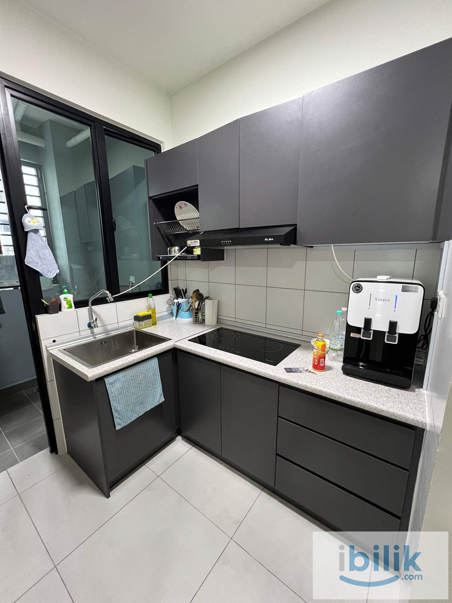 Master room at Majestic Maxim - Image 2