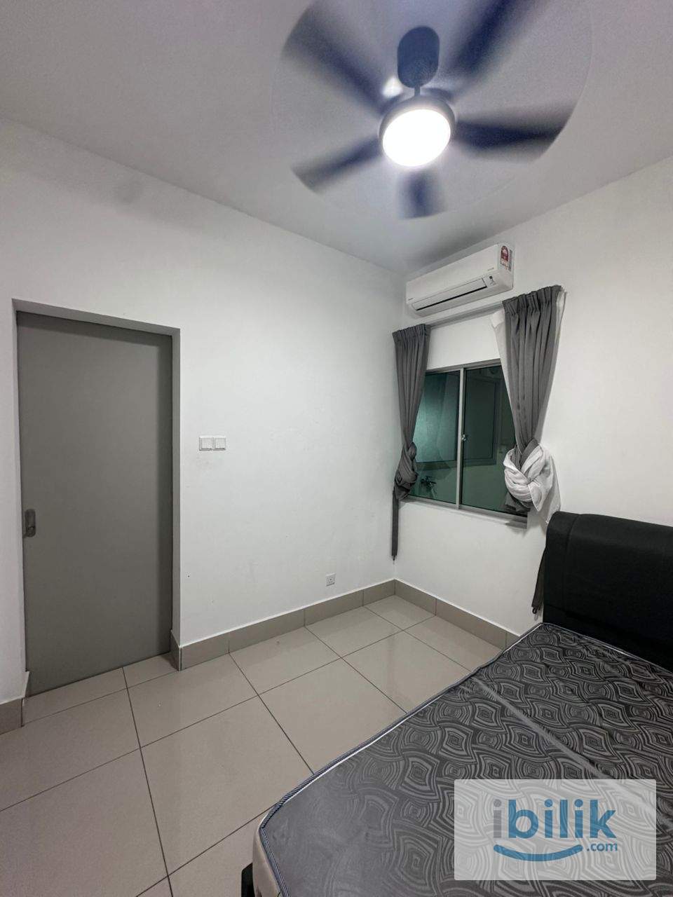 Single Room at Razak City Residence - Image 1