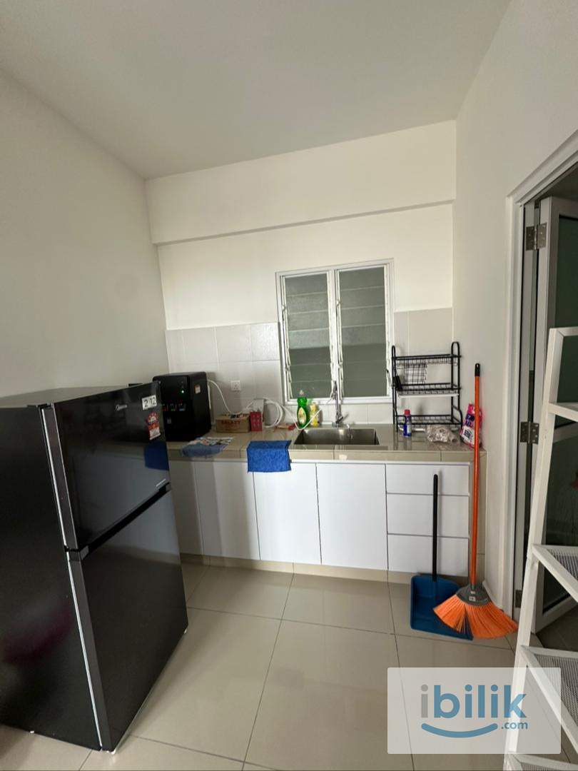 MEDIUM ROOM - Image 3