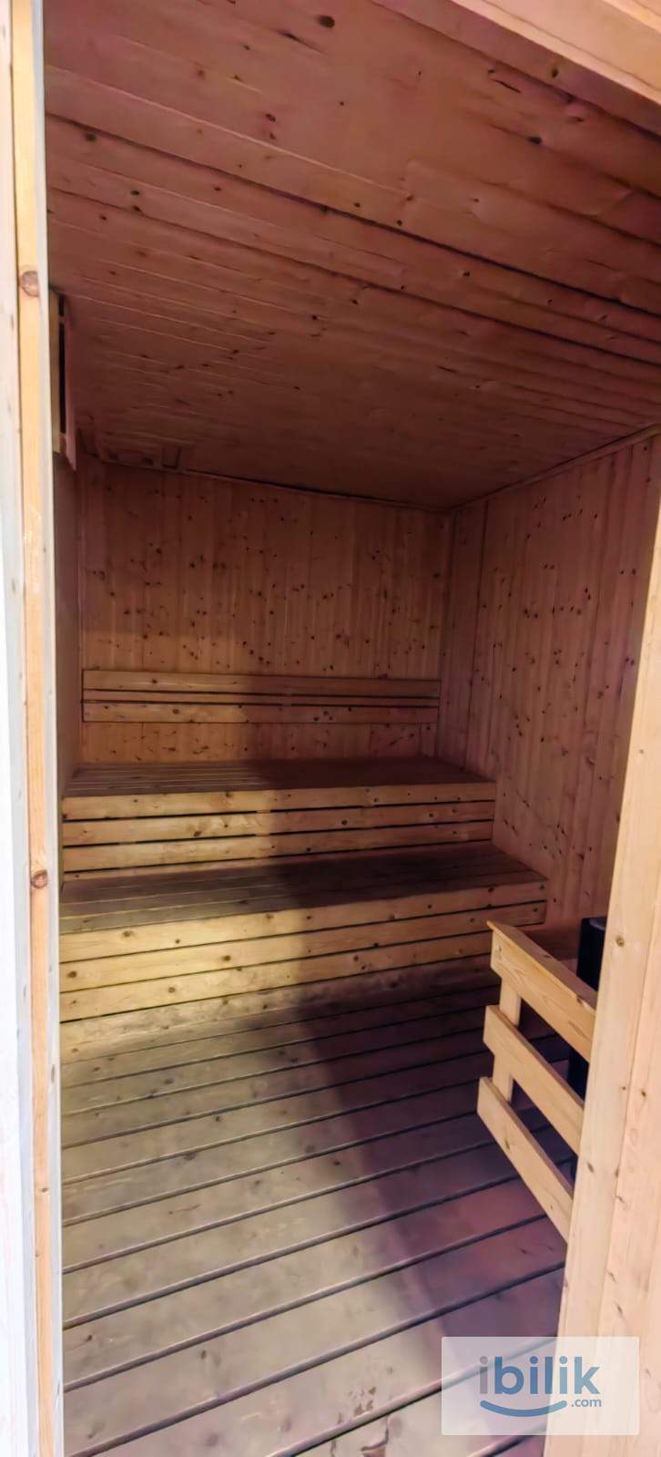 Middle room for rental - Image 7