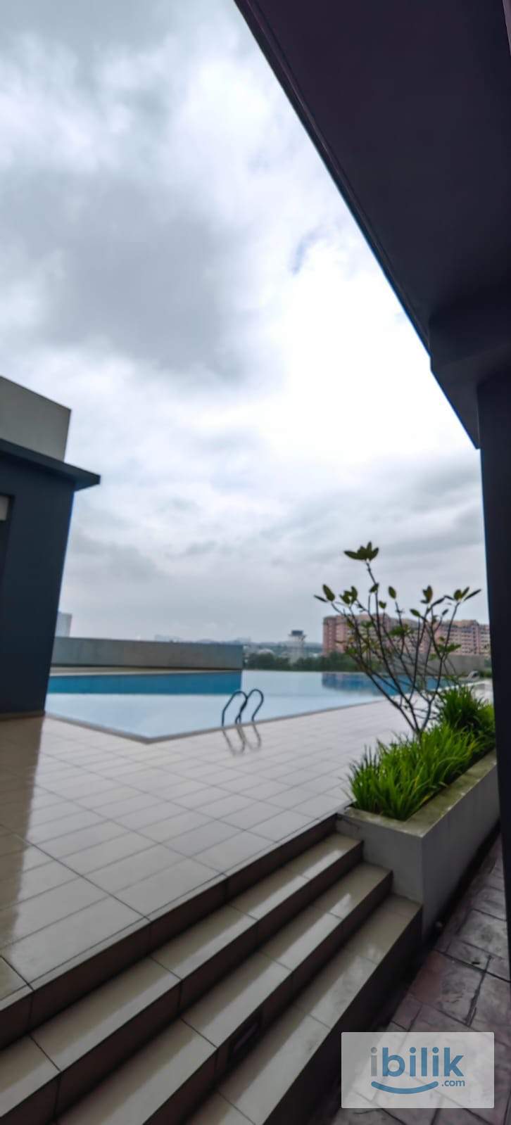 Middle room for rental - Image 10