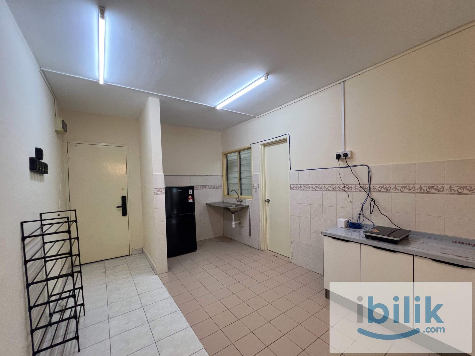 （Budget Single Room）PJU 8/9 Flora Damansara - Malay Male Unit - Only Muslim - Image 1