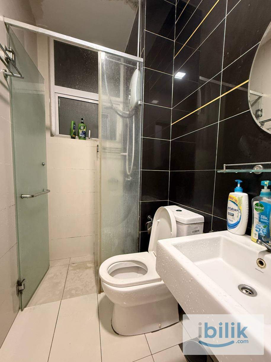 ✨ Clean & Cozy Room @ Skypod Puchong | 10min Walk LRT - Image 5