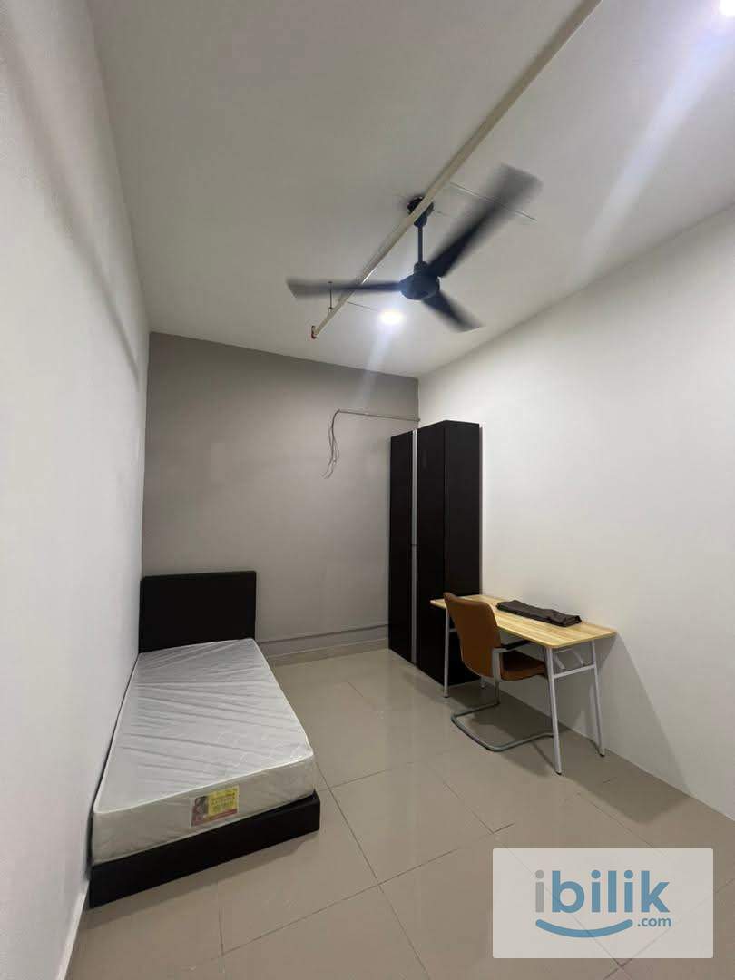 🌟 Room Rental Shah Alam | Clean, Comfortable & Affordable | RM580 - Image 1