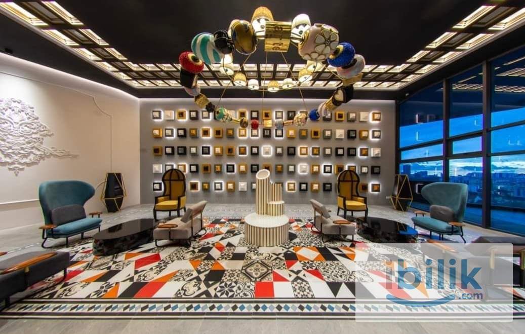 Middle Room - Image 2
