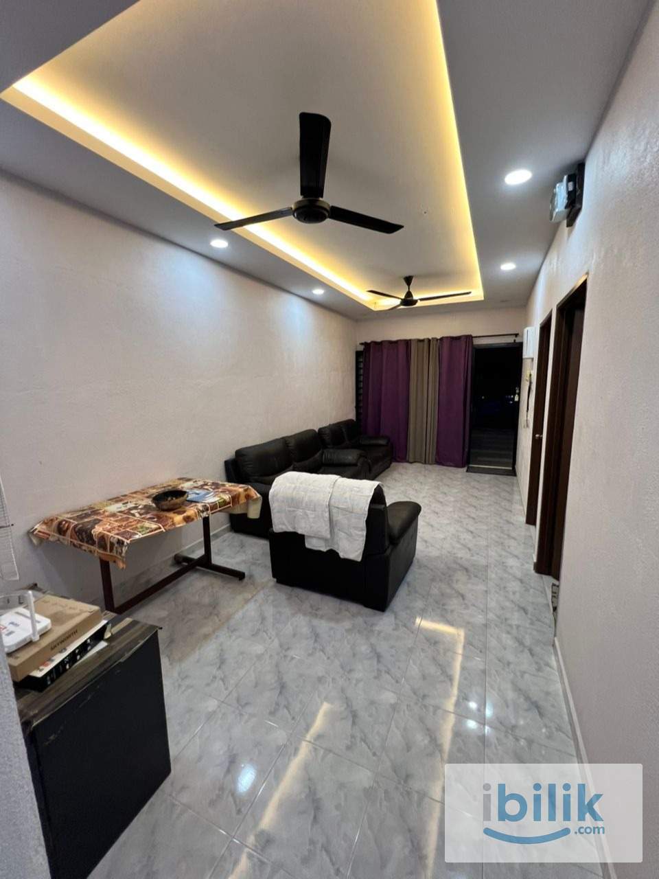 Middle Room - Image 5