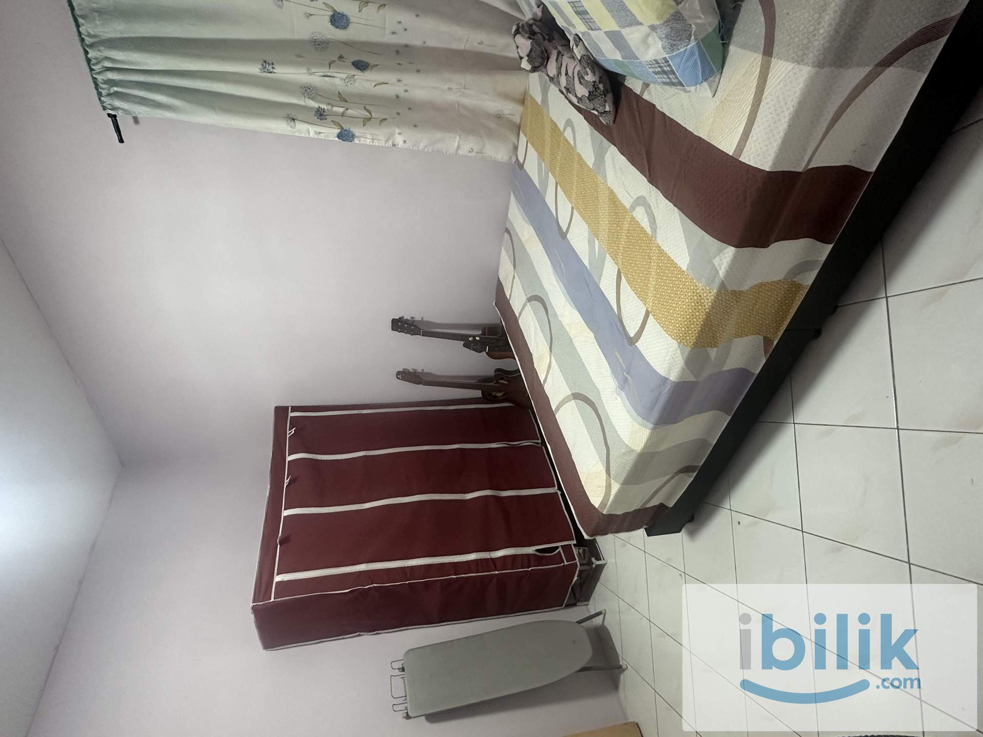 Room to rent in Vista Serdang Apartment, Seri Kembangan - Image 7