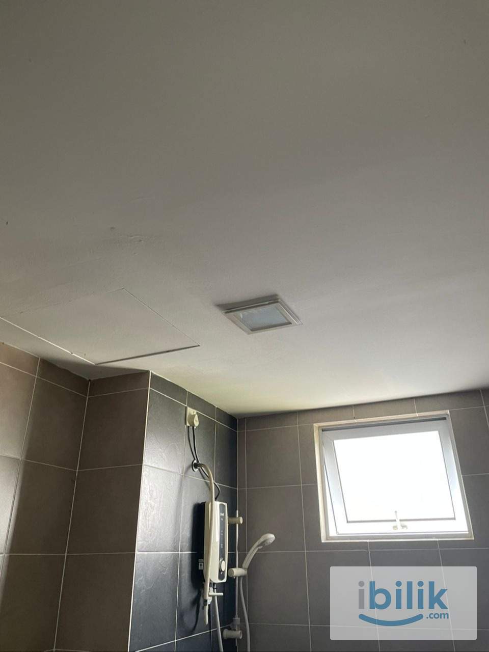 Female Master Bedroom  - Image 8