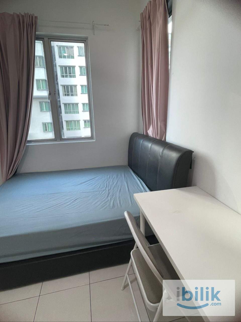 Female Medium Room  - Image 2