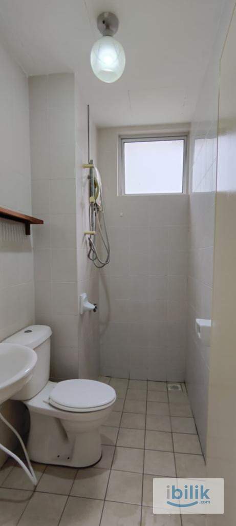 Female Medium Room  - Image 5