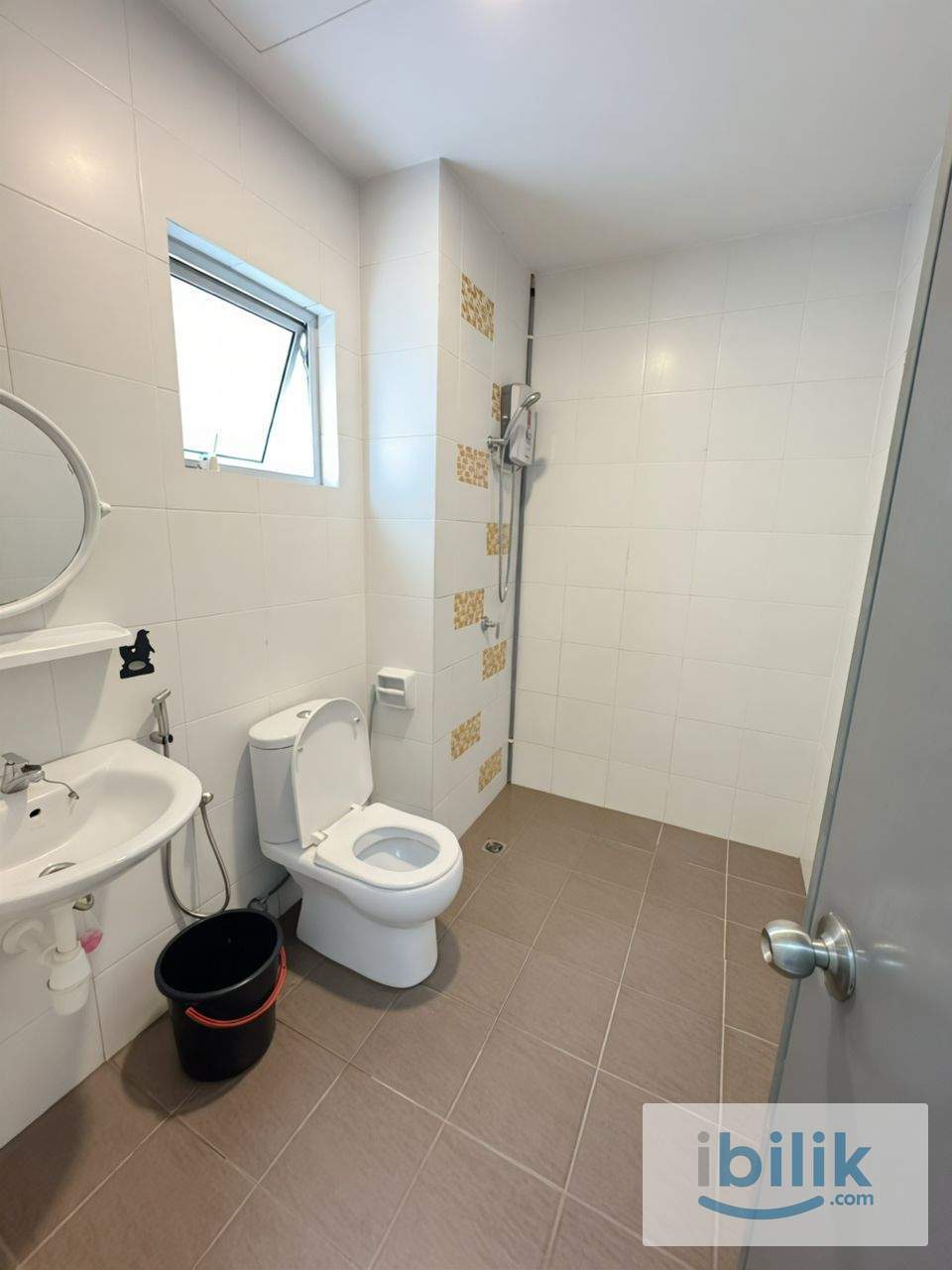New Single bedroom Bayan Baru - Image 3