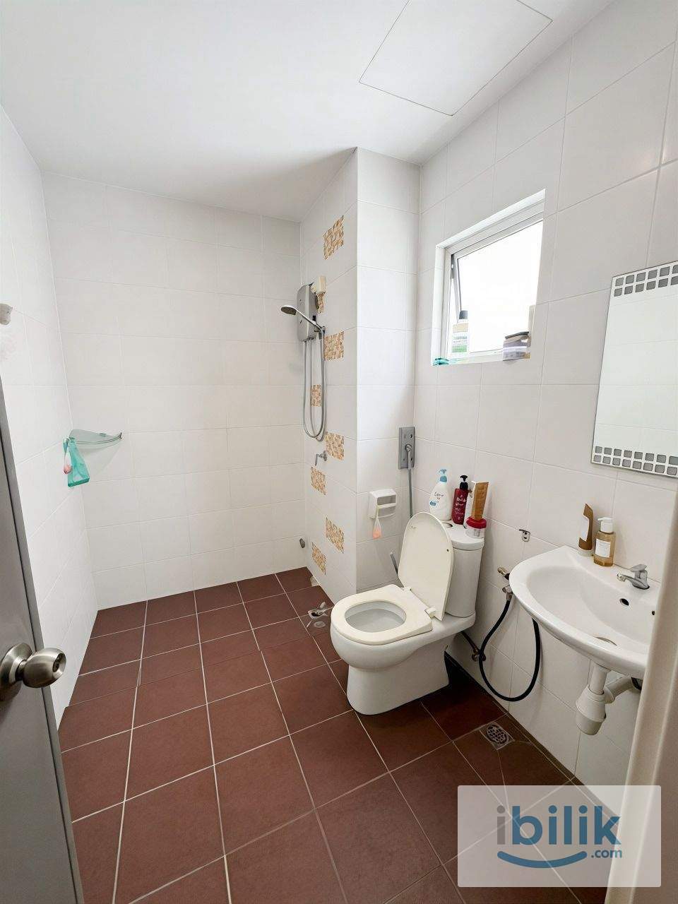 Middle Room at Bayan Baru, Penang - Image 4