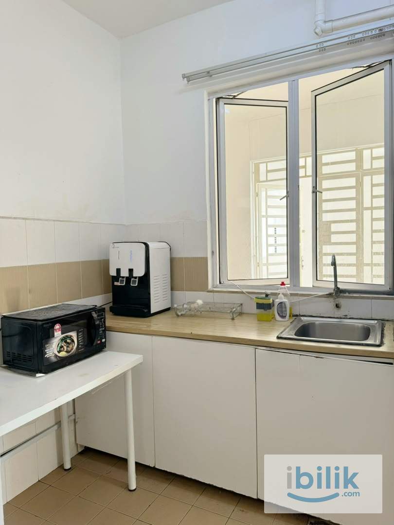 Cozy Simple Single Room in Dpiazza Condominium - Image 5