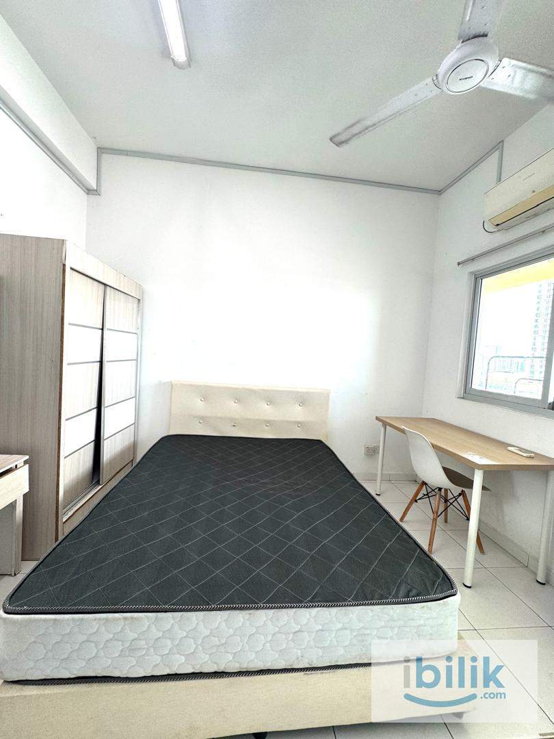 Middle Room at Bayan Baru, Penang - Image 6
