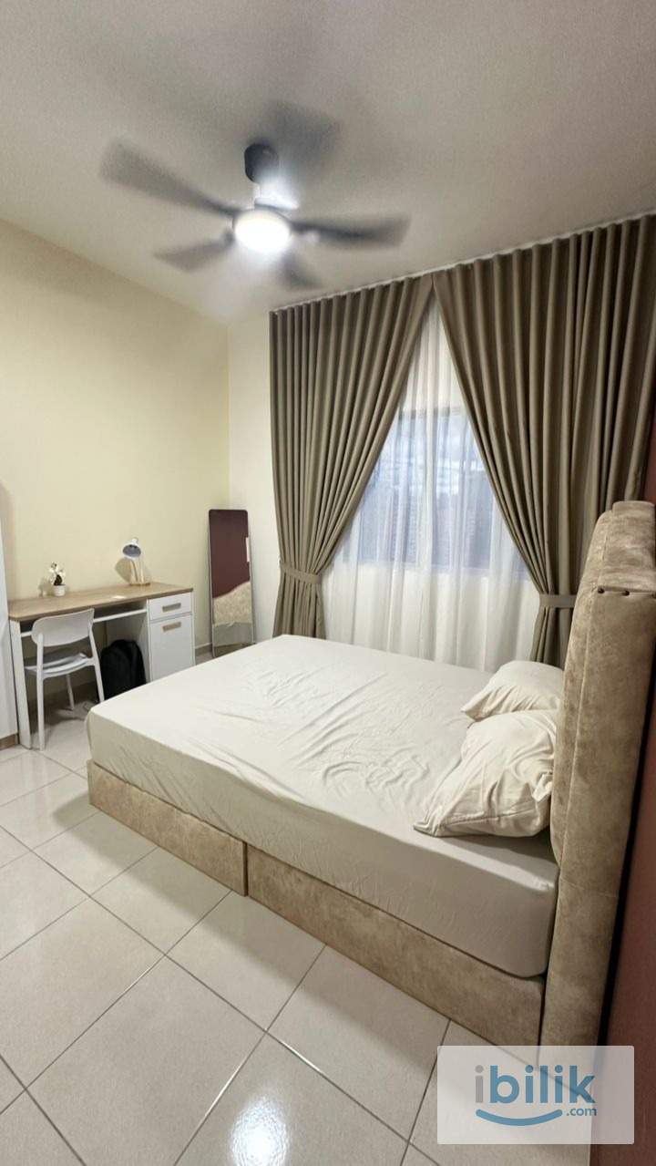 PREMIUM Master Room at Amansuri City Sentral Residence, Bandar Sri Permaisuri - Image 3