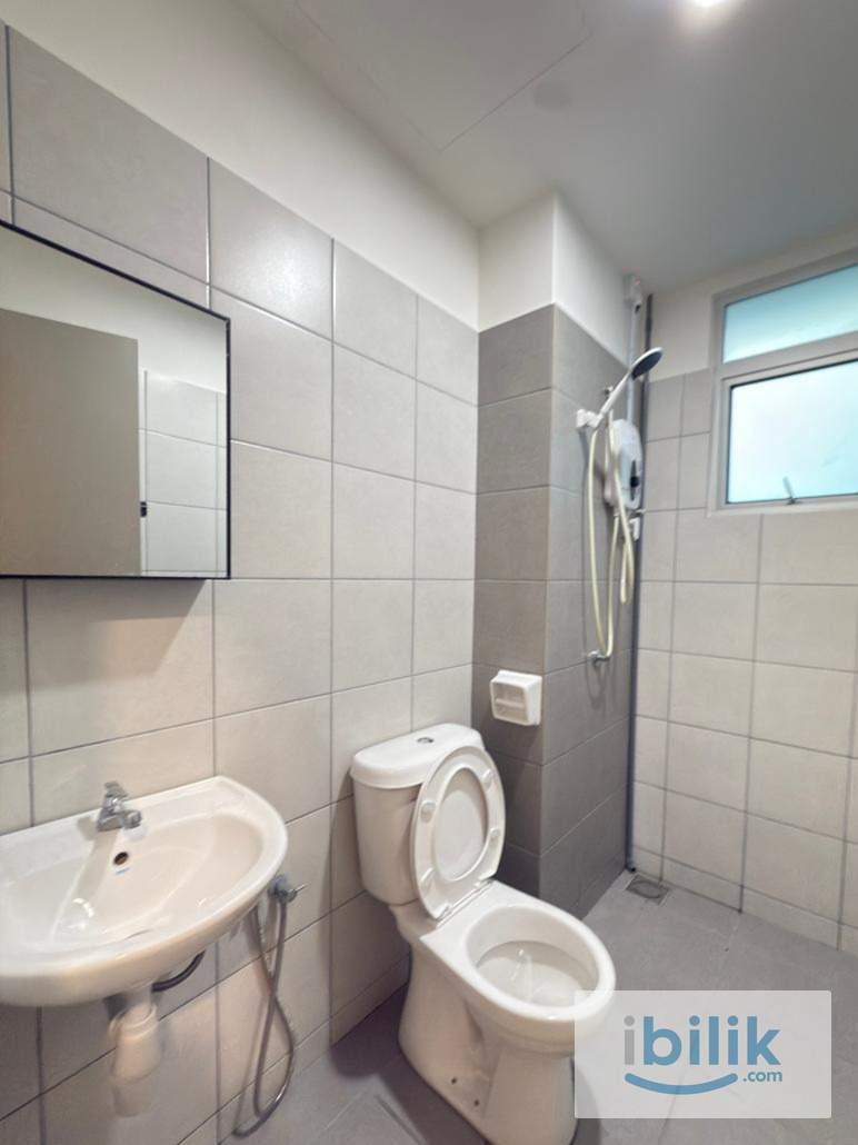 PREMIUM Master Room at Amansuri City Sentral Residence, Bandar Sri Permaisuri - Image 4