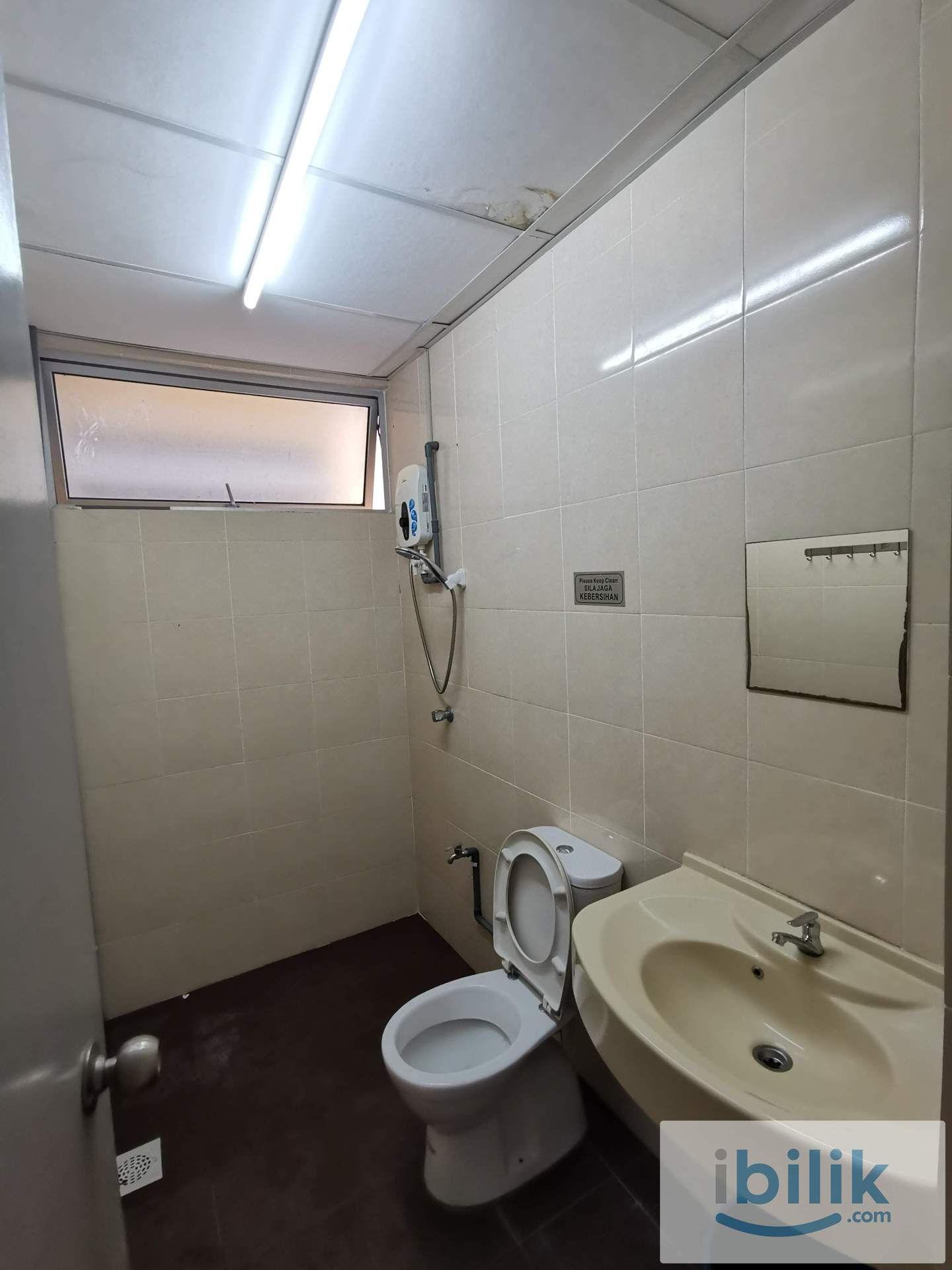 🏠Setapak PV20 Balcony Room for rent🏠 (Female Only) - Image 5